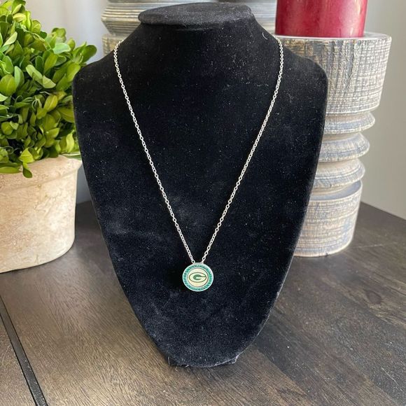 Green Bay Packers green rhinestone necklace stamped / signed with RL on back - Picture 4 of 7